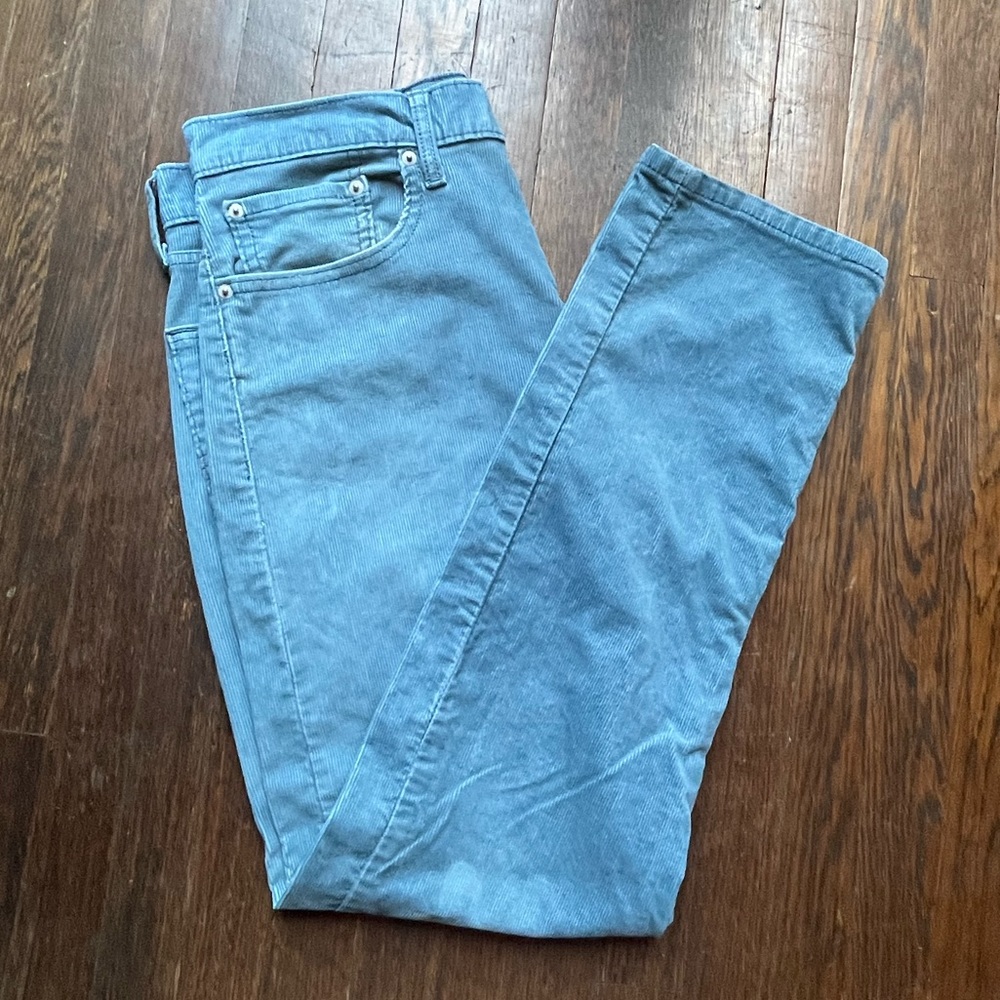 Levi’s 502 slim straight light blue corduroy pants 32x30